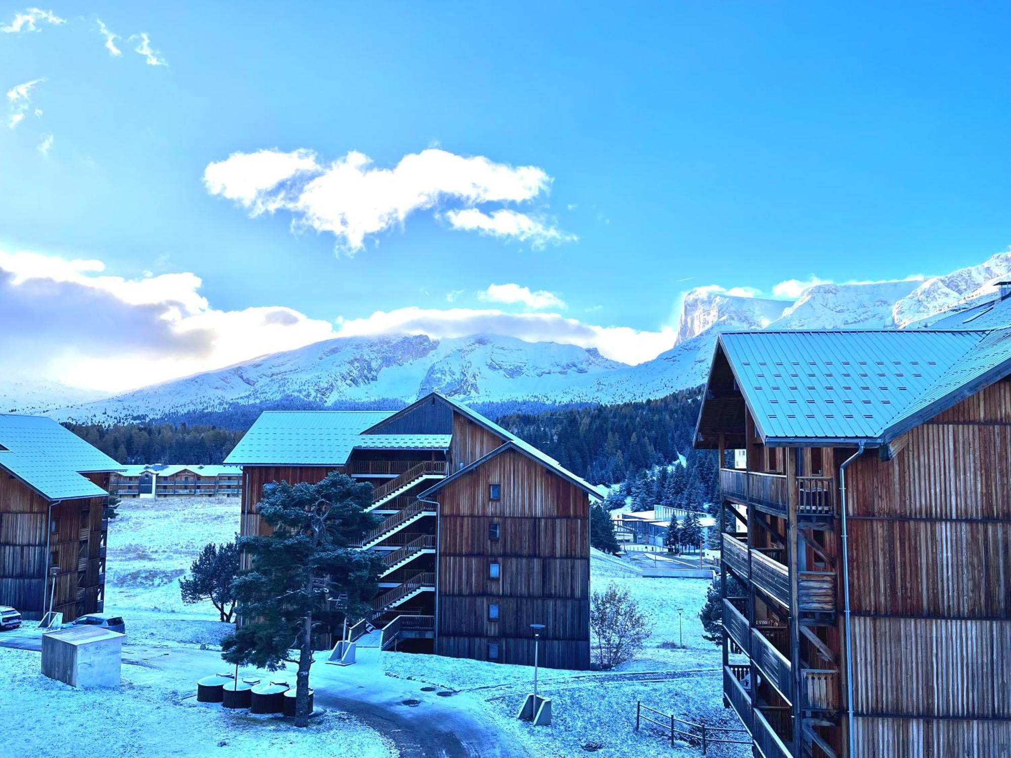 Appartement Chalets Du Super D Saint-Étienne-en-Dévoluy Εξωτερικό φωτογραφία
