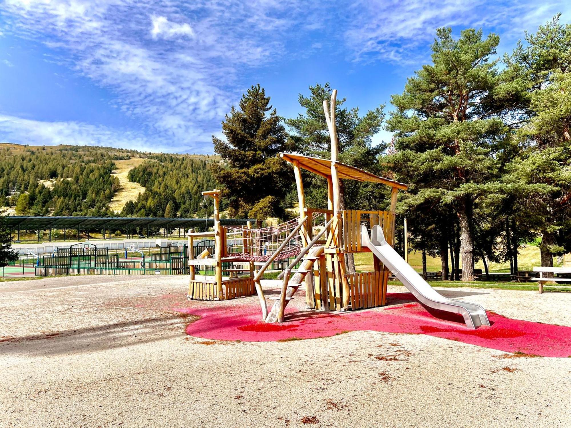 Appartement Chalets Du Super D Saint-Étienne-en-Dévoluy Εξωτερικό φωτογραφία
